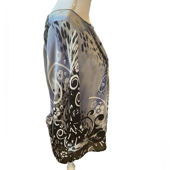 Peter Nygard Blouse Size 12 Button Up 3/4 Sleeve Pleat neckline Multicolor - Picture 2 of 4